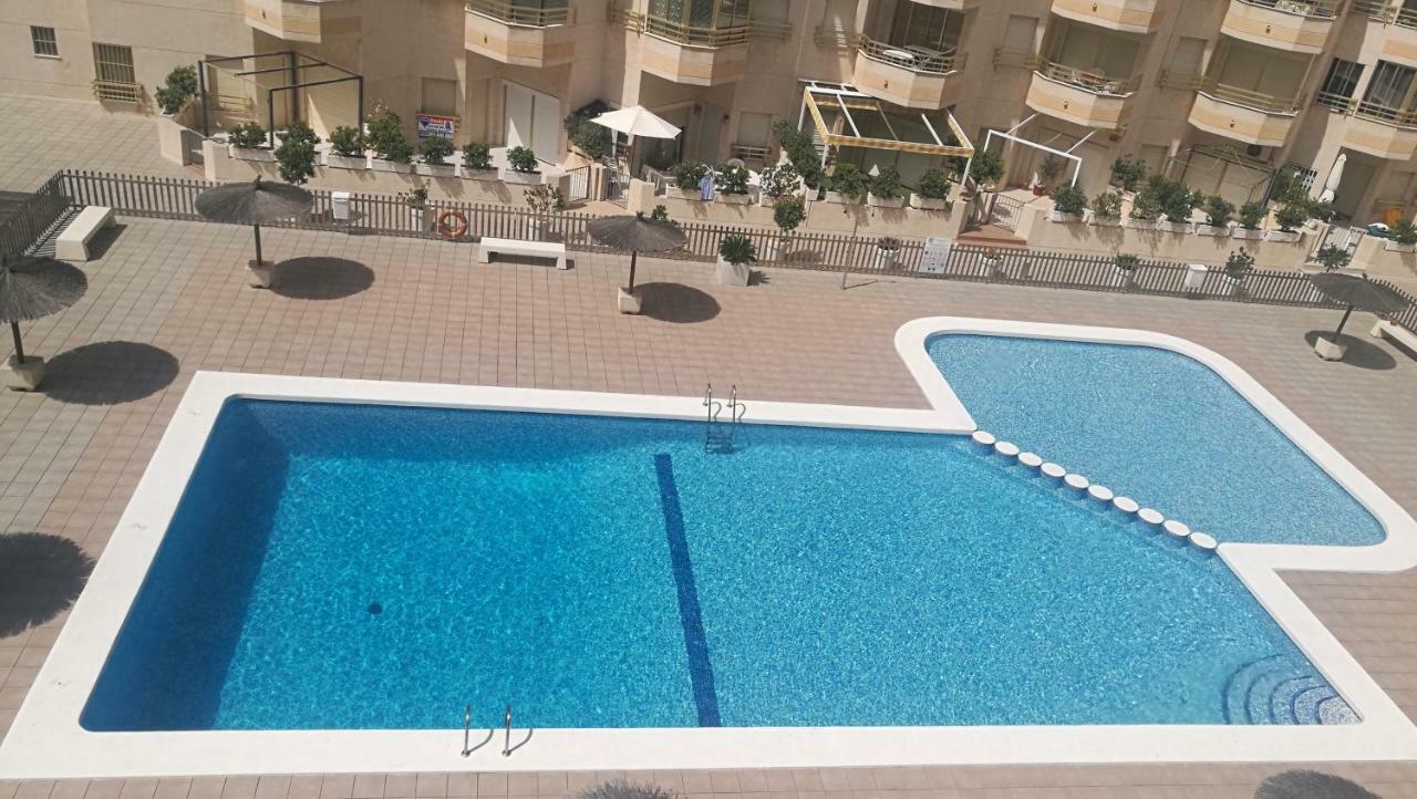 Primera Linea De Mar إل كامبيلو المظهر الخارجي الصورة